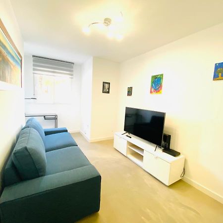 Viva Valencia Apartments Екстер'єр фото