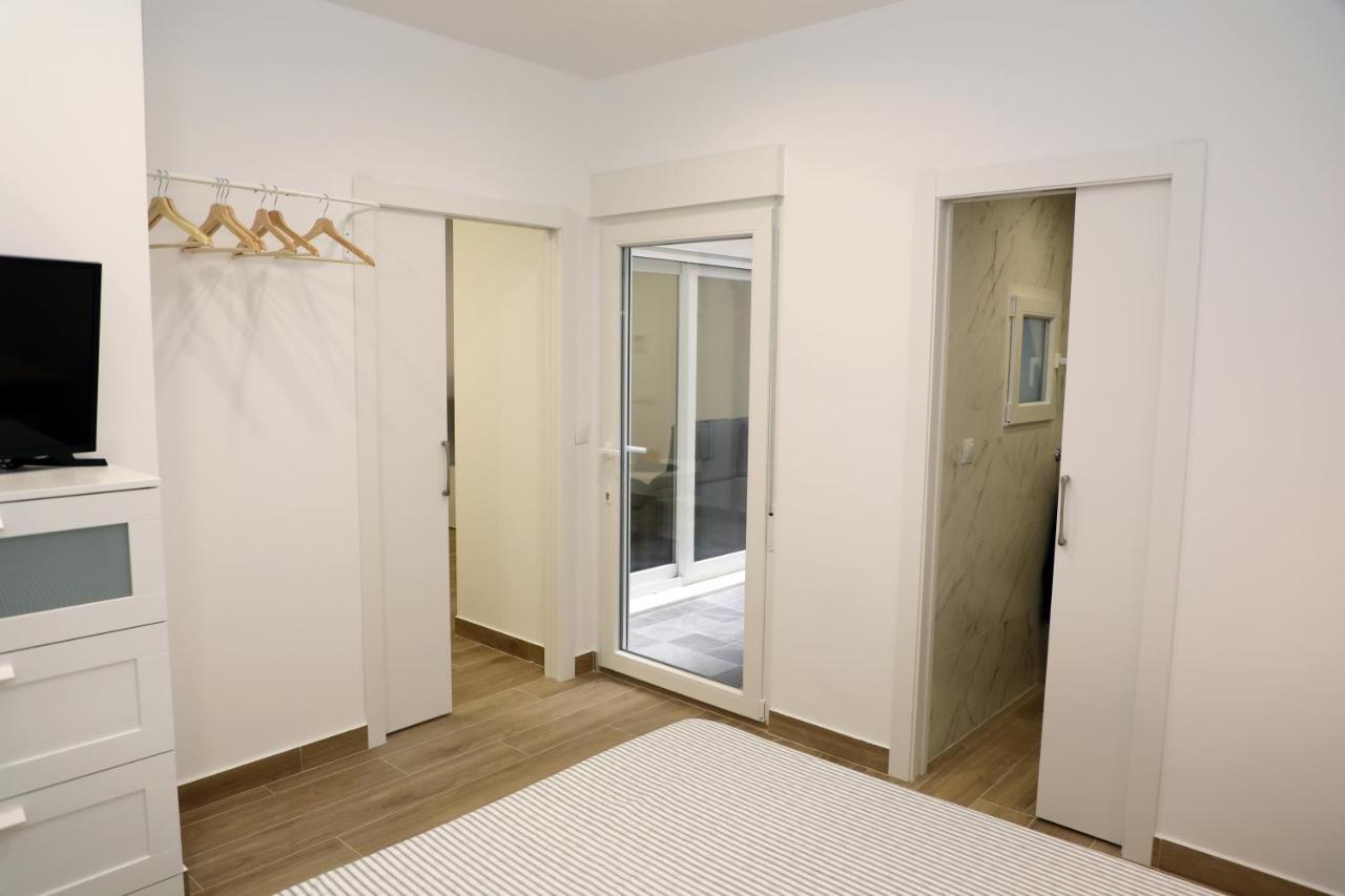 Viva Valencia Apartments Екстер'єр фото